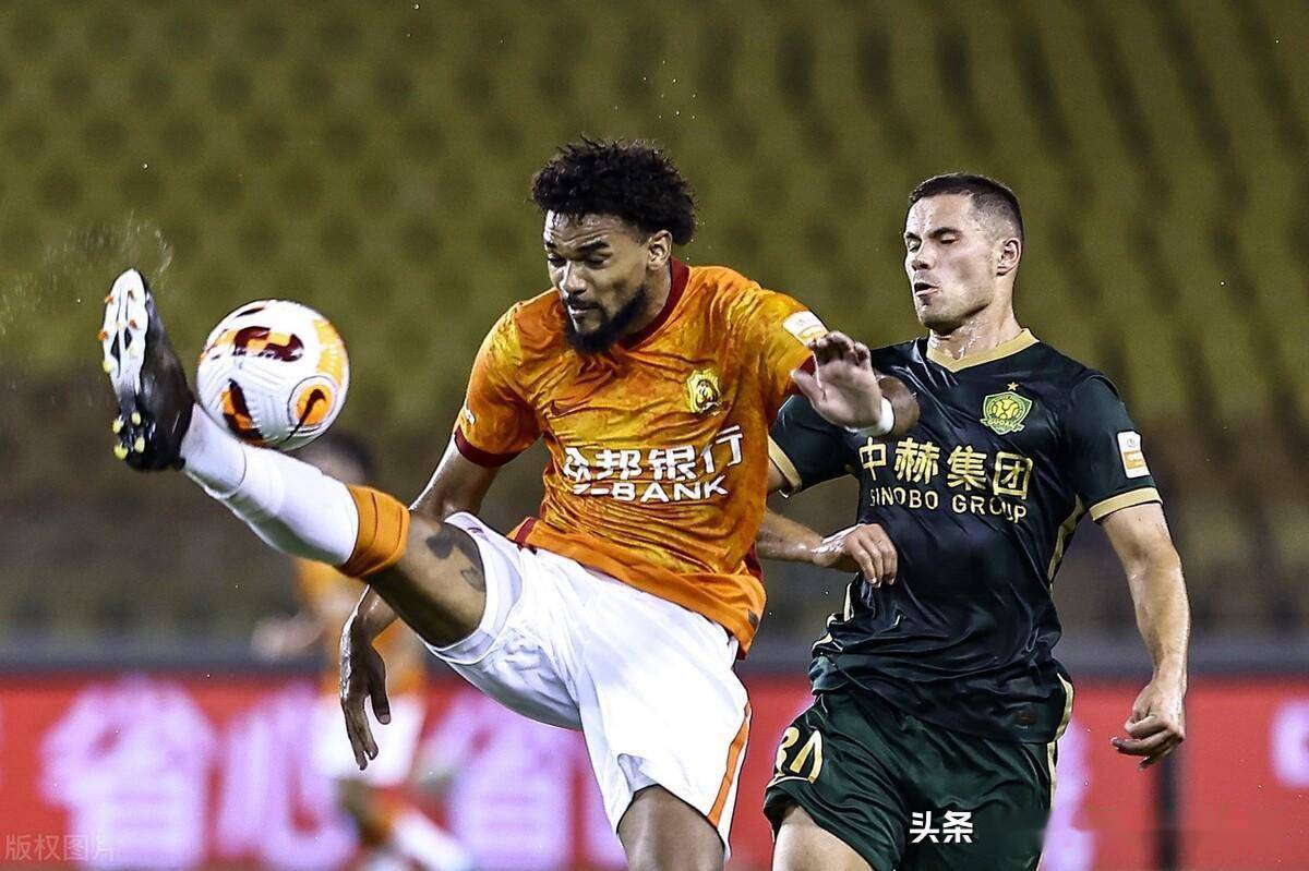 江汉雄鲨队击败渝州山猫队,板球半决赛上演裁判判罚引热议!冲刺阶段不容有失的简单介绍 江汉雄鲨队击败渝州山猫队,板球半决赛上演裁判判罚引热议!冲刺阶段不容有失的简单介绍